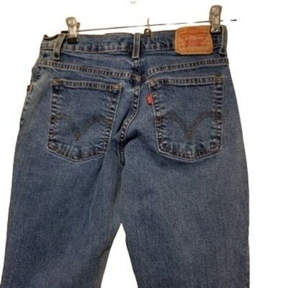 Levi’s 550 Relaxed Boot Cut Women’s Size 6 Jeans -See Measurements - Picture 2 of 5